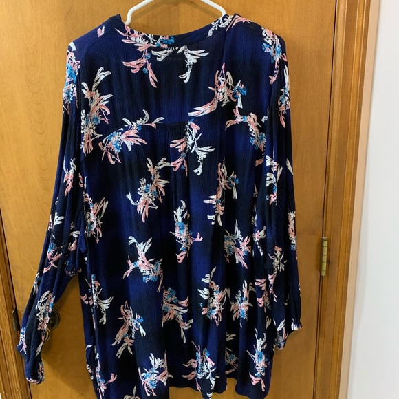 Lane Bryant 26/28 blouse - Picture 4 of 4